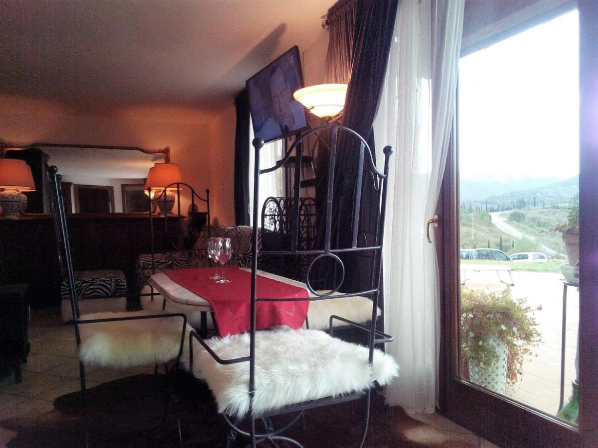 Suite Bobo Relax Nel Chianti Classico Gallo Nero Strada in Chianti Exterior foto